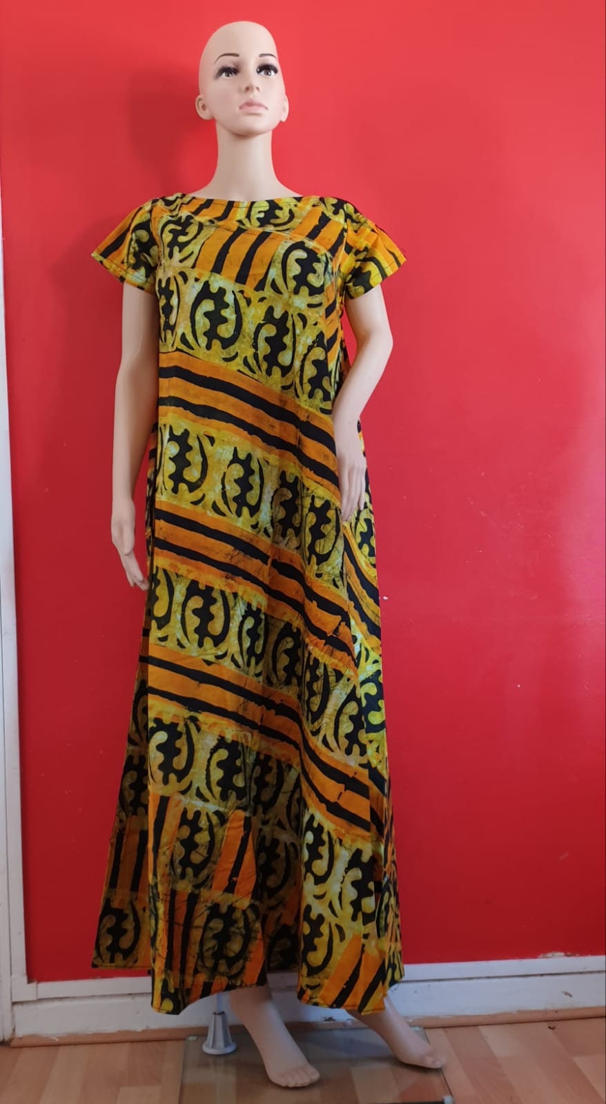 Tie and Dye Maxi Dress| Summer Dress| 100% Cotton| Yellow And Dye| For All Occasions size 14, 16 Round Neck| Colourful