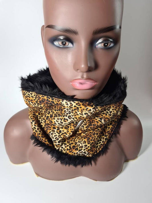 Leopard print scarf, Gentle Faux Fur Lined, Winter Scatf, Round Neck Scarf, unisex wamer scarf, Warm Fleece Tube Scarf.