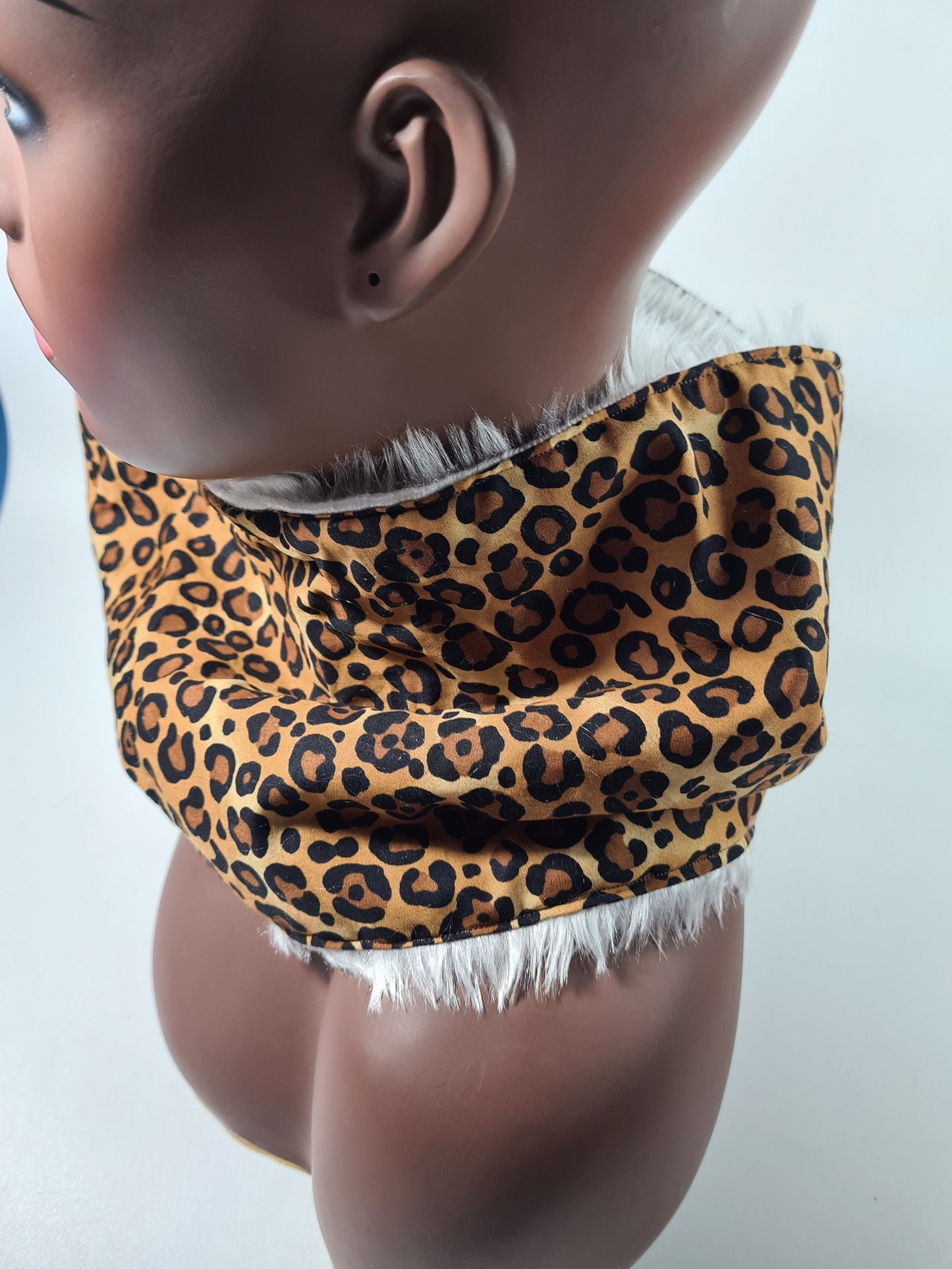 Leopard print scarf, Gentle Faux Fur Lined, Winter Scatf, Round Neck Scarf, unisex wamer scarf, Warm Fleece Tube Scarf.
